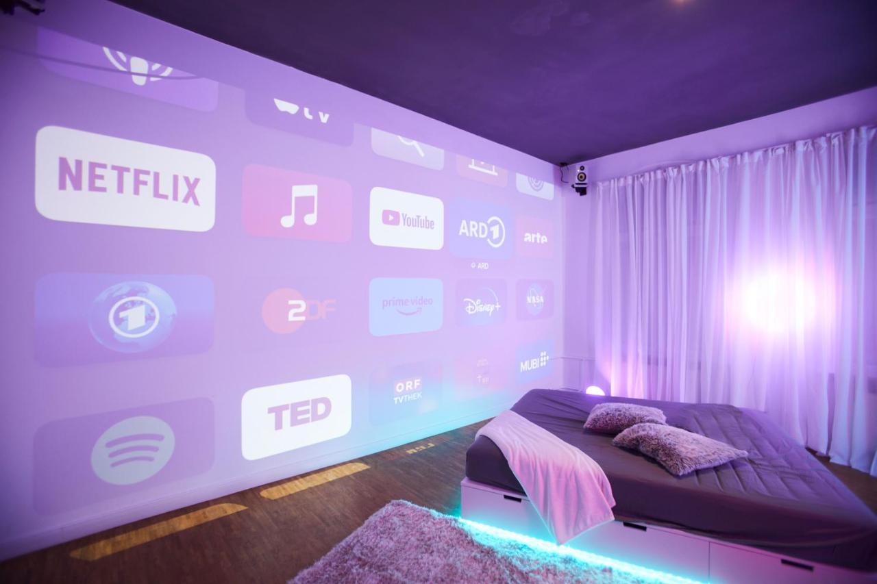 Huge Apartment With Home Cinema And Kitchen In Friedrichshain Berlín Exterior foto